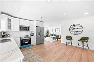 13926 CHERRY DALE LANE, TAMPA, FL 33618 - MLS#MFRTB8480890