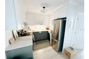 212 BUNKER HILL LANE, DUNEDIN, FL 34698 - MLS#MFRTB8480904