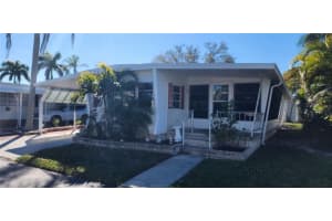 18675 US HIGHWAY 19 N #134, CLEARWATER, FL 33764 - MLS#MFRTB8481062