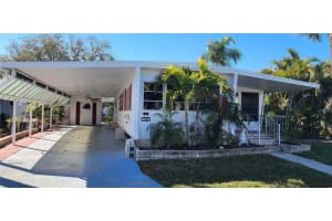 18675 US HIGHWAY 19 N #134, CLEARWATER, FL 33764 - MLS#MFRTB8481062
