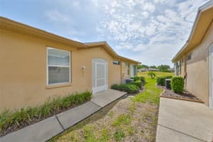 2112 ACADIA GREENS DRIVE, SUN CITY CENTER, FL 33573 - MLS#MFRTB8481089