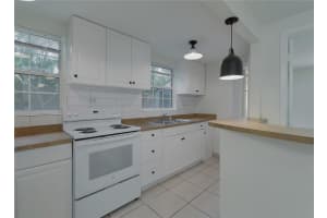 833 12TH AVENUE, ST PETERSBURG, FL 33701 - MLS#MFRTB8481156