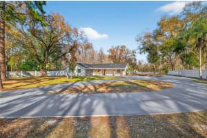 1120 COUNTRY LANE, LUTZ, FL 33558 - MLS#MFRTB8481183