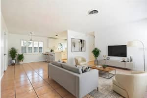 10202 N BOULEVARD, TAMPA, FL 33612 - MLS#MFRTB8481206