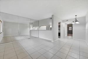 2420 WINDING CREEK BOULEVARD, CLEARWATER, FL 33761 - MLS#MFRTB8481233