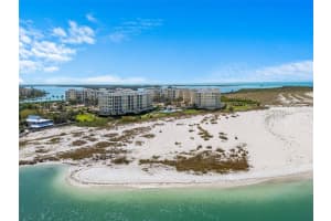 650 COLLANY #405, TIERRA VERDE, FL 33715 - MLS#MFRTB8481258