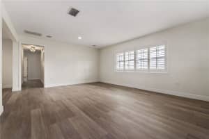 5009 NEPTUNE WAY, TAMPA, FL 33609 - MLS#MFRTB8481358