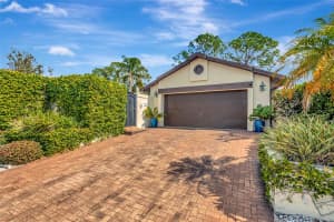 13528 AVISTA DRIVE, TAMPA, FL 33624 - MLS#MFRTB8481518