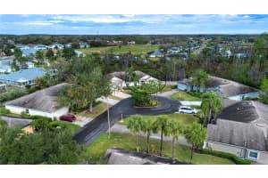702 STAFFORDSHIRE LANE, SUN CITY CENTER, FL 33573 - MLS#MFRTB8481555