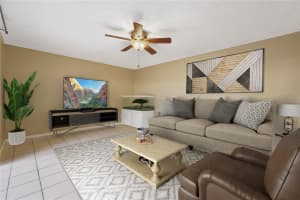 15202 POND WOODS DRIVE, TAMPA, FL 33618 - MLS#MFRTB8481621