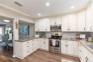 702 BAY STREET, TAMPA, FL 33606 - MLS#MFRTB8481622