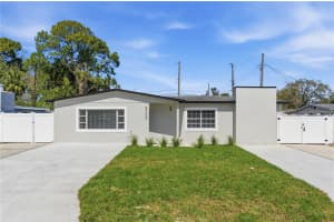 8205 TANGLEWOOD LANE, TAMPA, FL 33615 - MLS#MFRTB8481636