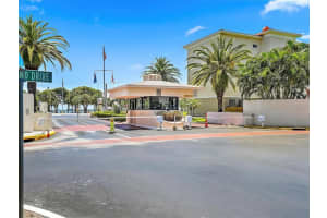 7600 SUN ISLAND DRIVE, SOUTH PASADENA, FL 33707 - MLS#MFRTB8481662