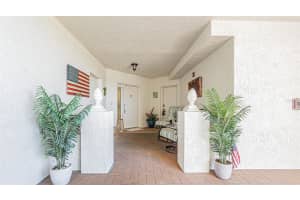 200 121ST AVENUE, TREASURE ISLAND, FL 33706 - MLS#MFRTB8481683