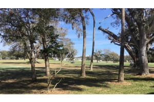48 COUNTRY CLUB DRIVE, LARGO, FL 33771 - MLS#MFRTB8481695