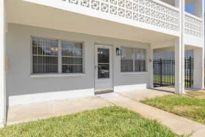 1001 77TH AVENUE, ST PETERSBURG, FL 33702 - MLS#MFRTB8481702