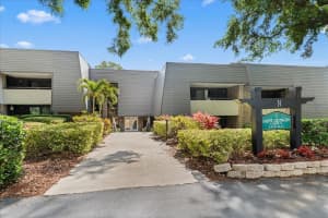 36750 Us Highway 19 #24-104, PALM HARBOR