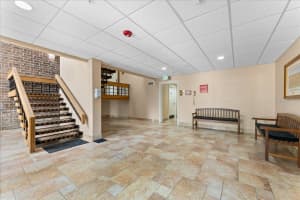 36750 US HIGHWAY 19 #24-104, PALM HARBOR, FL 34683 - MLS#MFRTB8481703