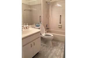 2512 LANCASTER DRIVE, SUN CITY CENTER, FL 33573 - MLS#MFRTB8481718