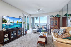 8021 SAILBOAT KEY BOULEVARD, ST PETE BEACH, FL 33707 - MLS#MFRTB8481752