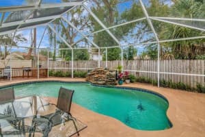 10212 NEWPORT CIRCLE, TAMPA, FL 33612 - MLS#MFRTB8481786