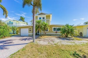 121 WALL STREET, REDINGTON SHORES, FL 33708 - MLS#MFRTB8481787
