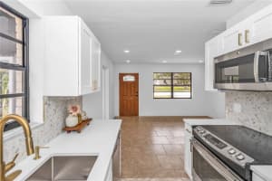 646 WELLINGTON DRIVE, DELTONA, FL 32725 - MLS#MFRTB8481844