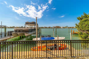 824 ISLAND WAY, CLEARWATER BEACH, FL 33767 - MLS#MFRTB8481851