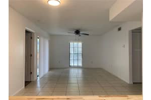 4106 ASHFORD GREEN PLACE, TAMPA, FL 33613 - MLS#MFRTB8481875