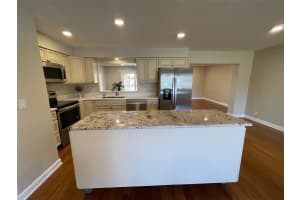 6556 27TH STREET, ST PETERSBURG, FL 33702 - MLS#MFRTB8481947