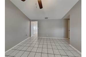 MLS# MFRTB8481964, Tampa, Florida 33634