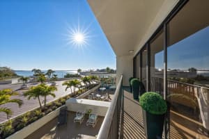 8 BELLEVIEW BOULEVARD, BELLEAIR, FL 33756 - MLS#MFRTB8481965