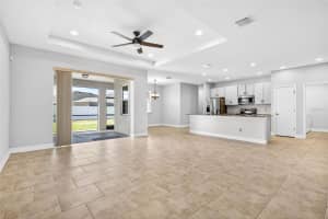 3813 MILFLORES DRIVE, SUN CITY CENTER, FL 33573 - MLS#MFRTB8481980