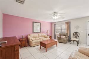 402 DORCHESTER PLACE, SUN CITY CENTER, FL 33573 - MLS#MFRTB8482004