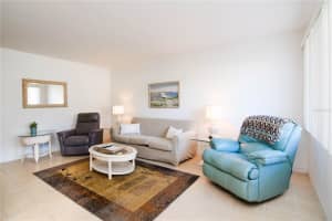 8325 112TH STREET, SEMINOLE, FL 33772 - MLS#MFRTB8482027