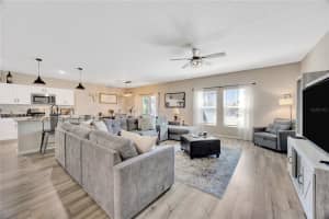 5532 SUMMER SUNSET DRIVE, APOLLO BEACH, FL 33572 - MLS#MFRTB8482072