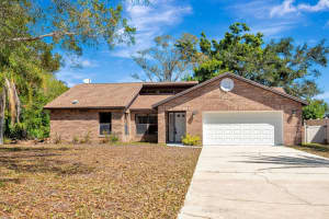 5017 80TH AVENUE CIRCLE, SARASOTA, FL 34243 - MLS#MFRTB8482076