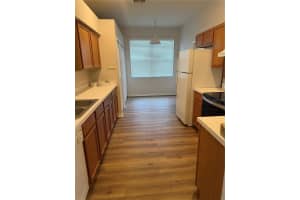 9307 HUNTINGTON PARK WAY, TAMPA, FL 33647 - MLS#MFRTB8482080