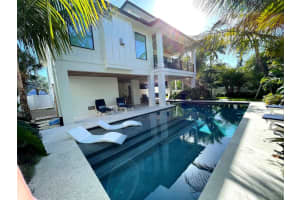 307 62ND STREET, HOLMES BEACH, FL 34217 - MLS#MFRTB8482085