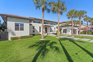 5129 NEPTUNE WAY, TAMPA, FL 33609 Sold 03/18/26