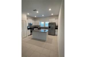 840 TENNYSON MILL CIRCLE, TAMPA, FL 33619 - MLS#MFRTB8482143