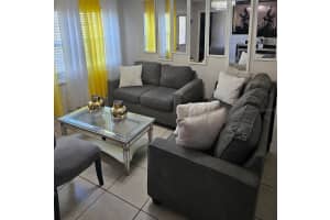 553 ROBIN HILL CIRCLE, BRANDON, FL 33510 - MLS#MFRTB8482167