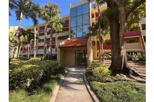 3062 EASTLAND BOULEVARD, CLEARWATER, FL 33761 - MLS#MFRTB8482171