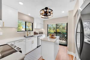 511 LONGFELLOW COURT, SAFETY HARBOR, FL 34695 - MLS#MFRTB8482172