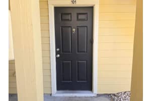 8630 MALLARD RESERVE DRIVE, TAMPA, FL 33614 - MLS#MFRTB8482308