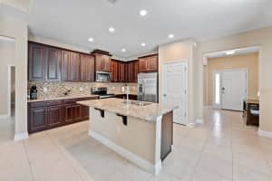 18999 MALINCHE LOOP, SPRING HILL, FL 34610 - MLS#MFRTB8482401