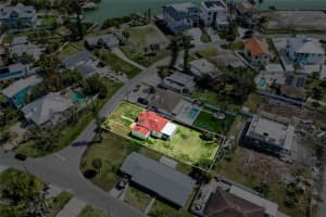 15822 REDINGTON DRIVE, REDINGTON BEACH, FL 33708 - MLS#MFRTB8482418