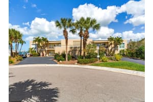 210 DOLPHIN POINT, CLEARWATER BEACH, FL 33767 - MLS#MFRTB8482429