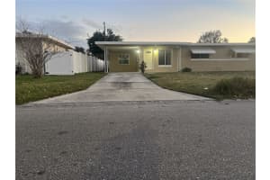 2495 Baywood Dr E, DUNEDIN