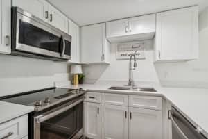 718 HAVEN PLACE, TARPON SPRINGS, FL 34689 - MLS#MFRTB8482503